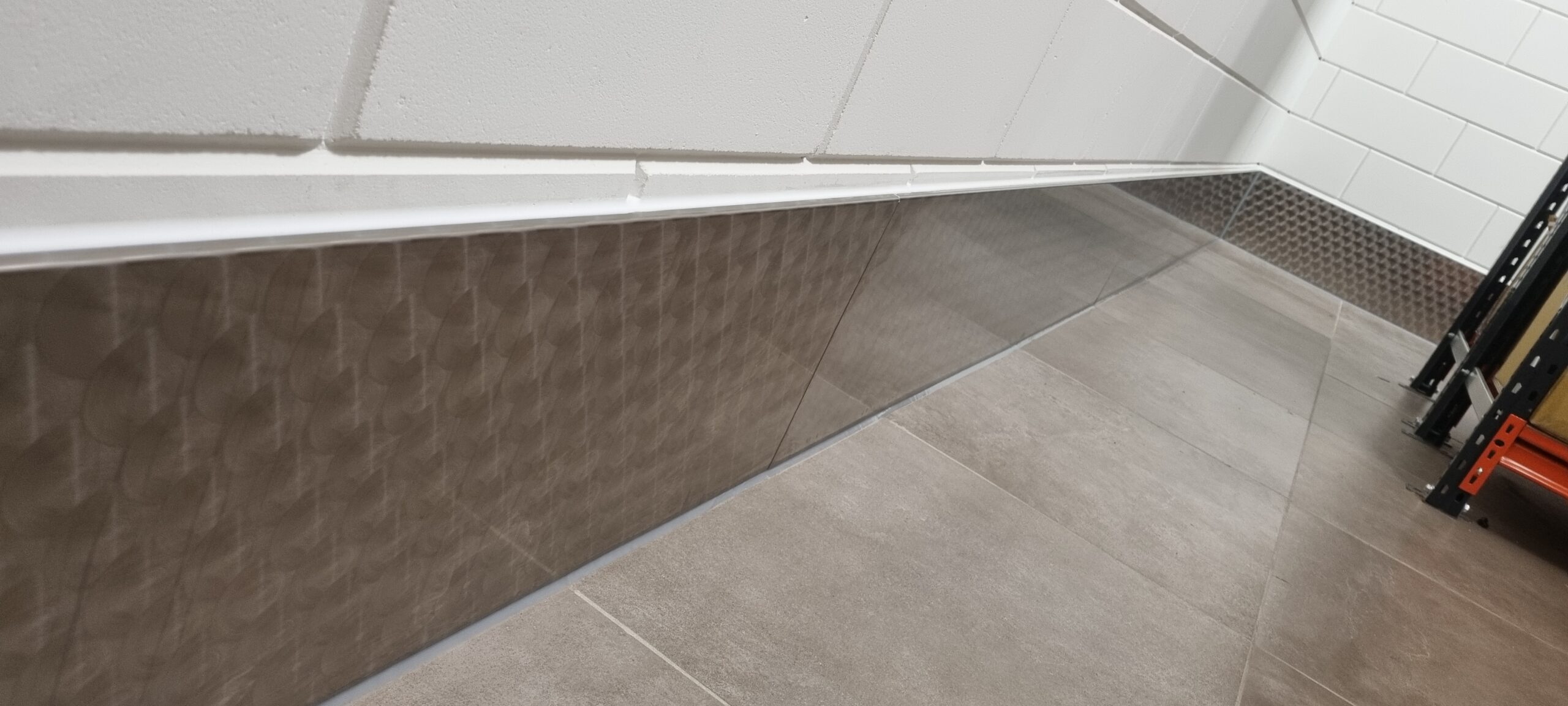 Stootranden RVS rond geborsteld